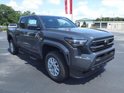 New 2024 Toyota Tacoma SR5 w/ SR5 Upgrade Package