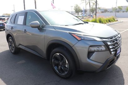 Used 2024 Nissan Rogue SV
