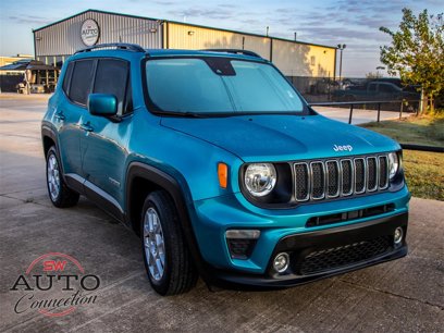 Used 2021 Jeep Renegade Latitude w/ Sun & Sound Group