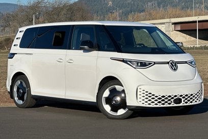 New 2025 Volkswagen ID. Buzz Pro S