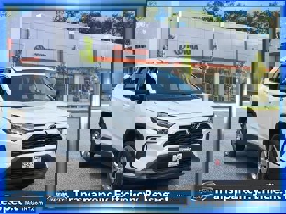 Used 2022 Toyota RAV4 LE