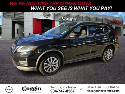 Used 2017 Nissan Rogue SV w/ SV Premium Package