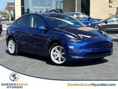Used 2024 Tesla Model Y 2WD