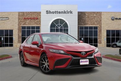 Used 2021 Toyota Camry SE