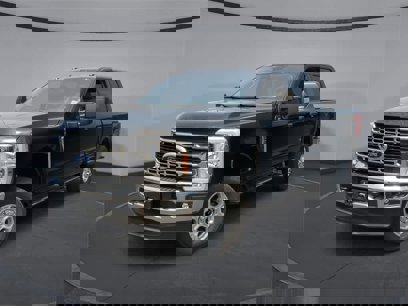New 2025 Ford F250 XLT