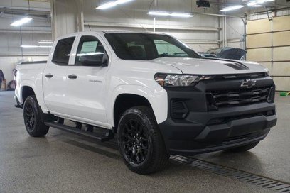 New 2025 Chevrolet Colorado W/T w/ WT Custom Package