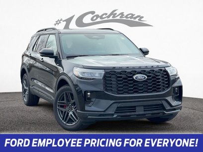 New 2025 Ford Explorer ST-Line w/ Premium Package