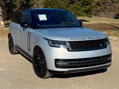 Used 2023 Land Rover Range Rover SE