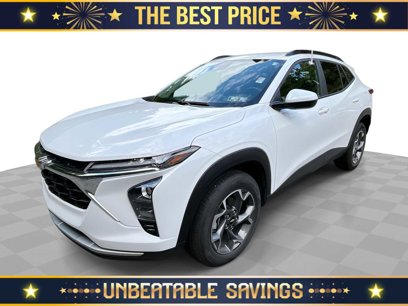 Used 2025 Chevrolet Trax LT w/ Driver Confidence Package