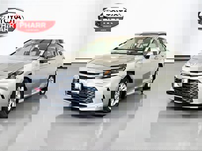 New 2025 Toyota Camry LE