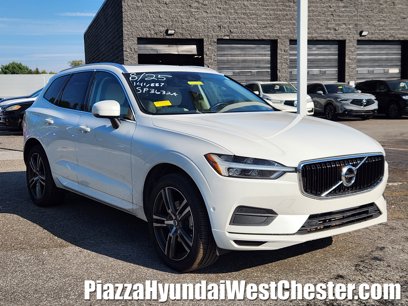 Used 2018 Volvo XC60 T5 Momentum w/ Vision Package