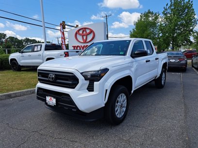 New 2025 Toyota Tacoma SR