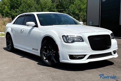 Used 2022 Chrysler 300 Touring L w/ Popular Equipment Group