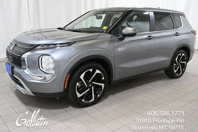 Used 2023 Mitsubishi Outlander SE