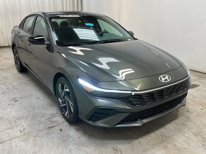 New 2025 Hyundai Elantra Sport