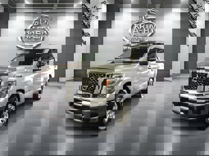 Used 2018 Nissan Titan SV