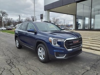 Certified 2022 GMC Terrain SLE w/ Driver Convenience Package