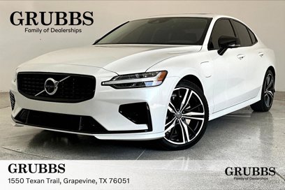 Used 2021 Volvo S60 T8 R-Design Expression w/ Advanced Package