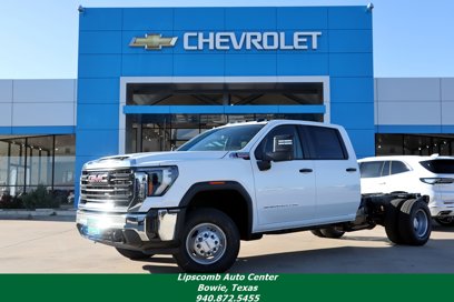 New 2025 GMC Sierra 3500 Pro w/ Convenience Package