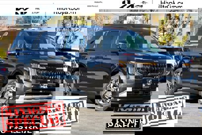 New 2025 Kia Carnival EX