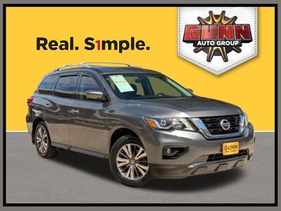 Used 2017 Nissan Pathfinder SV