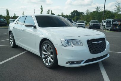 Used 2019 Chrysler 300 Limited w/ Safetytec Plus Group