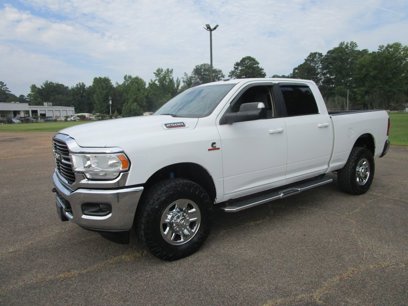 Used 2020 RAM 2500 Big Horn w/ Level 1 Equipment Group