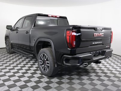 New 2025 GMC Sierra 1500 AT4 w/ AT4 Premium Package