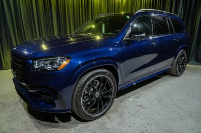New 2025 Mercedes-Benz GLS 450 4MATIC
