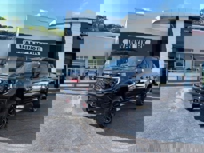 New 2025 GMC Sierra 1500 AT4 w/ AT4 Premium Package