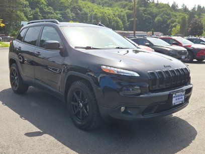 Used 2016 Jeep Cherokee Latitude w/ Comfort/Convenience Group