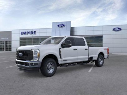 New 2025 Ford F350 XL w/ FX4 Off-Road Package