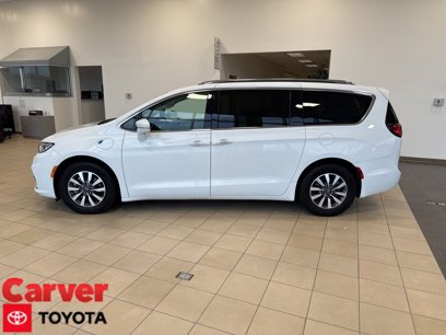Used 2021 Chrysler Pacifica Touring-L