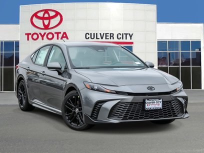 New 2025 Toyota Camry SE