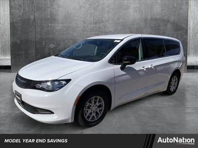 New 2024 Chrysler Voyager LX