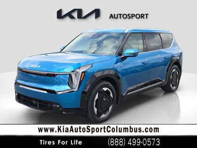 New 2026 Kia EV9 Land
