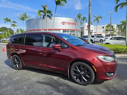 Used 2019 Chrysler Pacifica Touring Plus w/ S Appearance Package