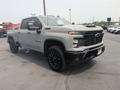 New 2025 Chevrolet Silverado 2500 Custom w/ Custom Convenience Package