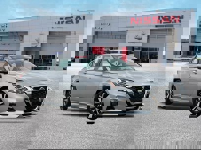 Certified 2022 Nissan Altima 2.5 SL