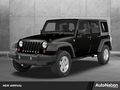 Used 2014 Jeep Wrangler Unlimited Sahara w/ Connectivity Group