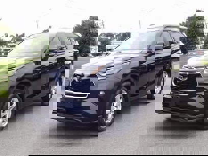 Certified 2024 Toyota Highlander LE