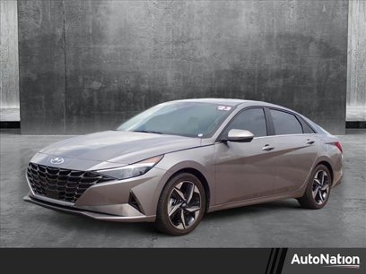 Used 2023 Hyundai Elantra Limited