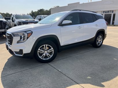 Certified 2023 GMC Terrain SLE w/ Driver Convenience Package