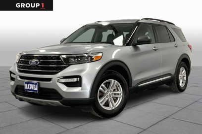 Certified 2023 Ford Explorer XLT w/ Equipment Group 202A