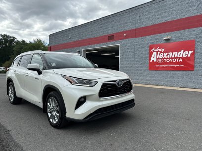 Used 2021 Toyota Highlander Limited