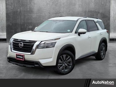 Used 2024 Nissan Pathfinder SV