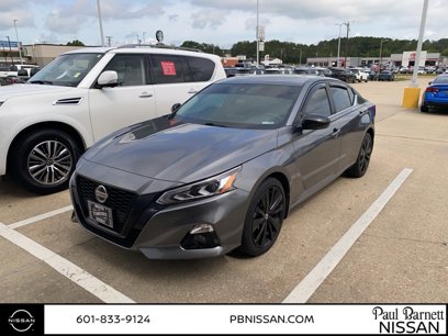 Certified 2022 Nissan Altima 2.5 SR w/ Midnight Edition Package