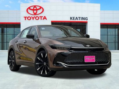 New 2025 Toyota Crown Platinum