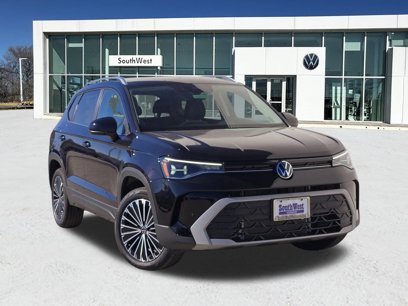 New 2025 Volkswagen Taos SE