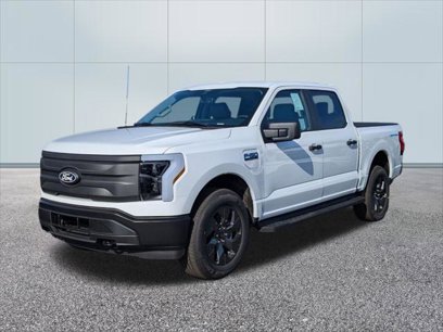 New 2024 Ford F150 Lightning Pro w/ Max Trailer Tow Package